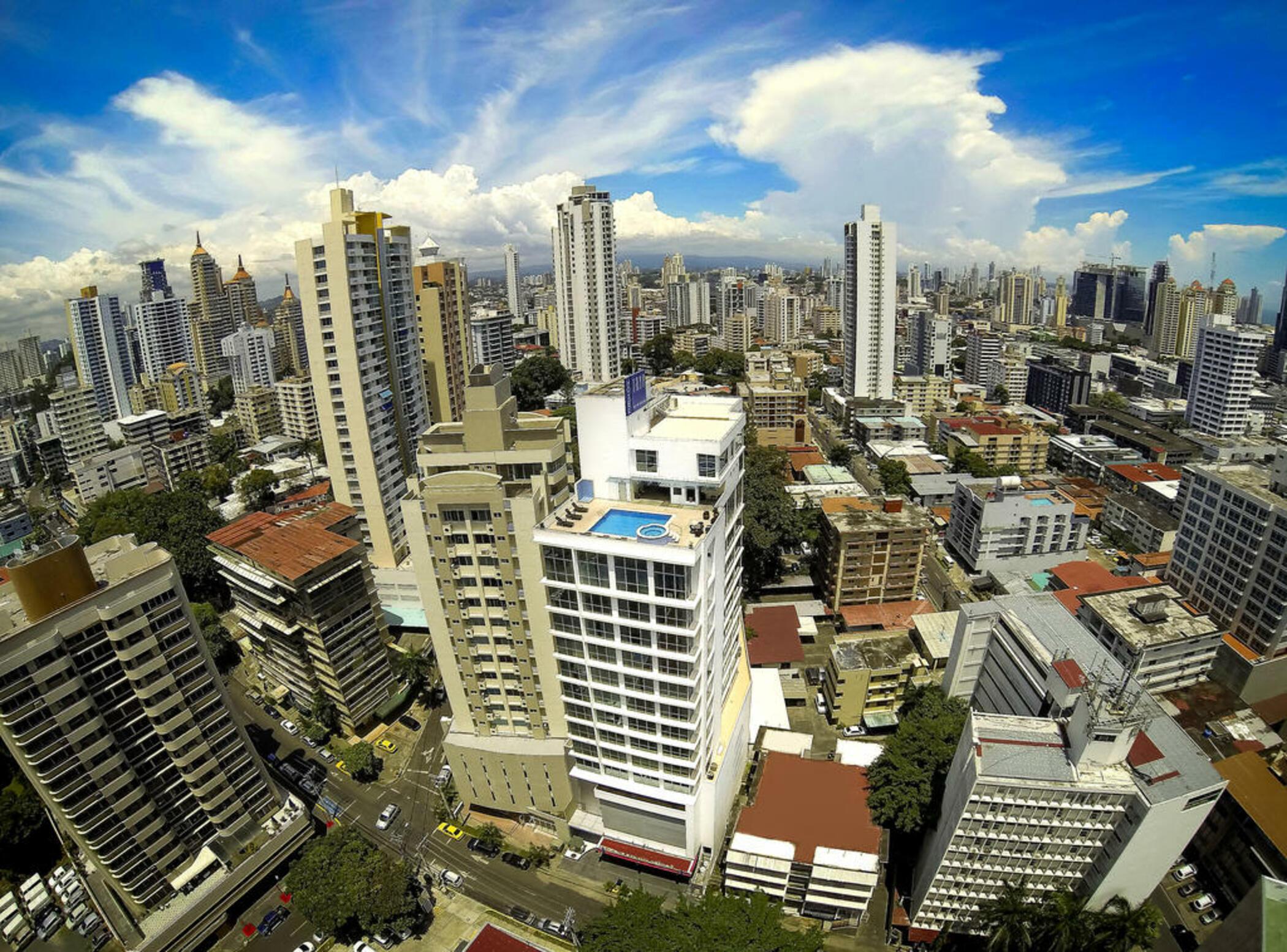 Tryp By Wyndham Panama Centro Hotel Exterior photo